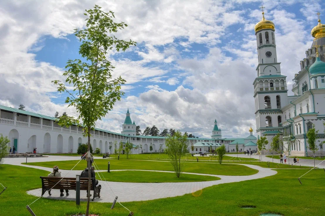 Изображение галереи