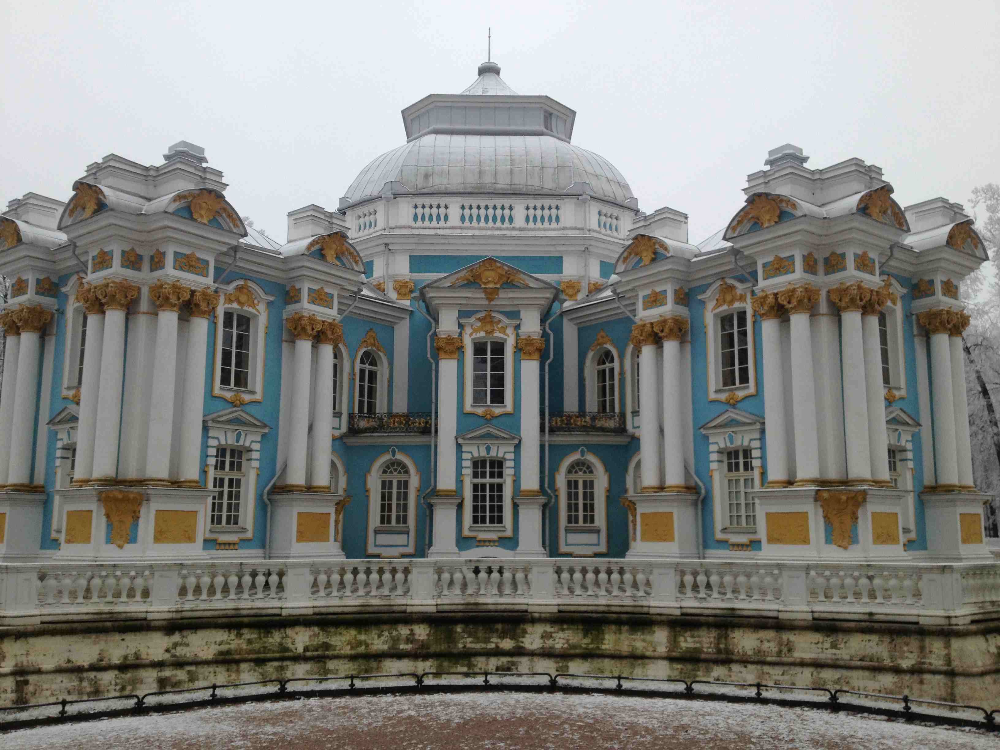 Изображение галереи