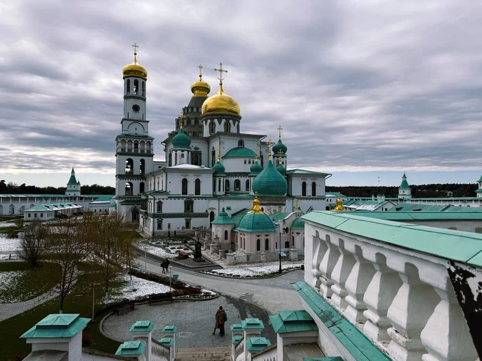 Изображение галереи