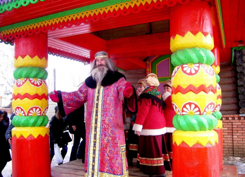 Царь берендей переславль залесский. Царь берендей из переславля-залесского. Музей берендея в переславле-залесском. Берендей видео. Берендей видео.