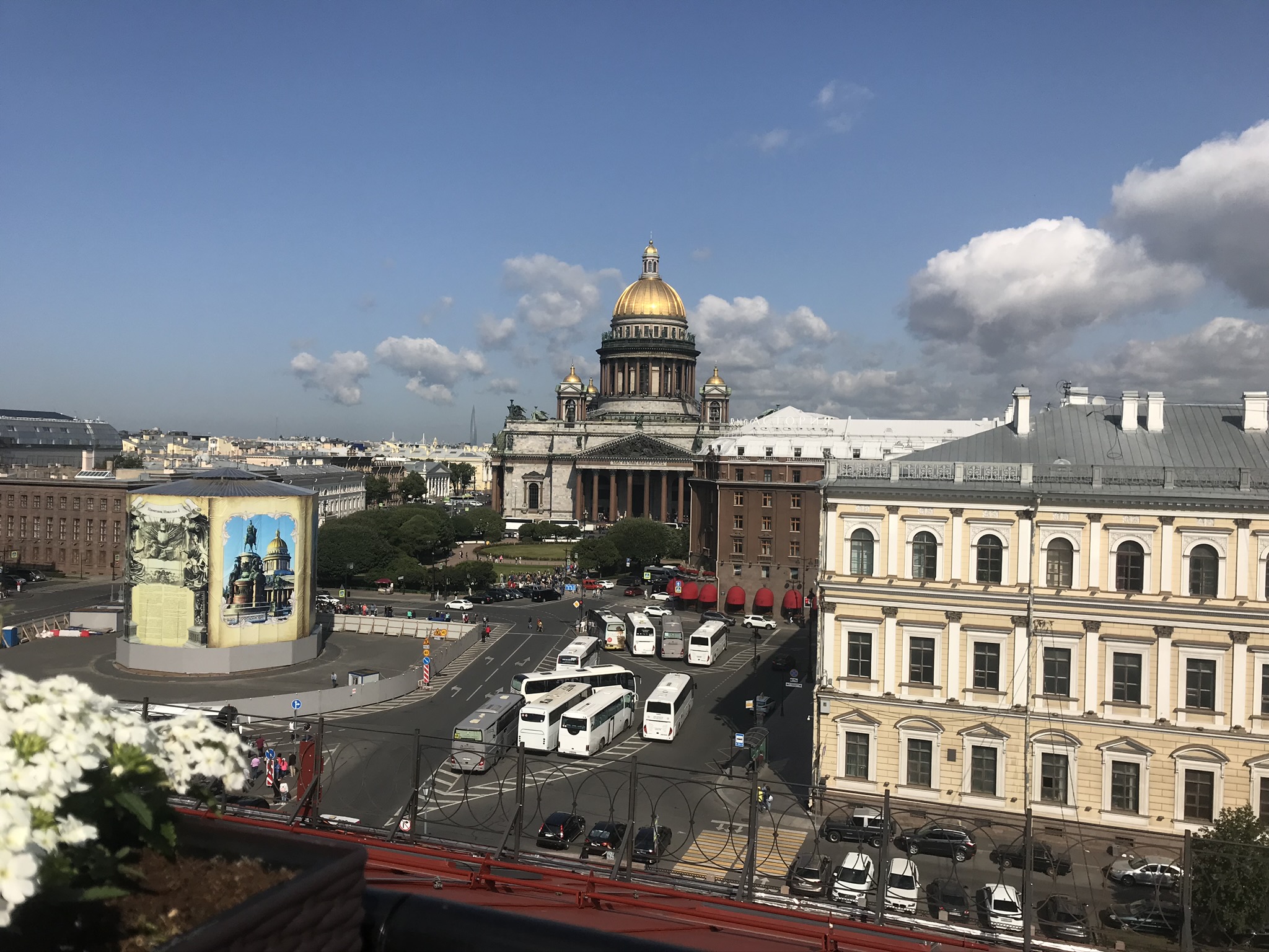 Изображение галереи