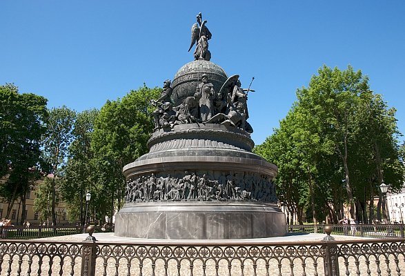 В край звенящих колокольчиков ( 2 дня) праздники.