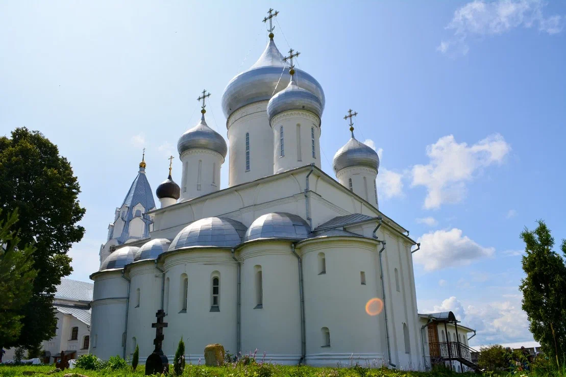 Изображение галереи