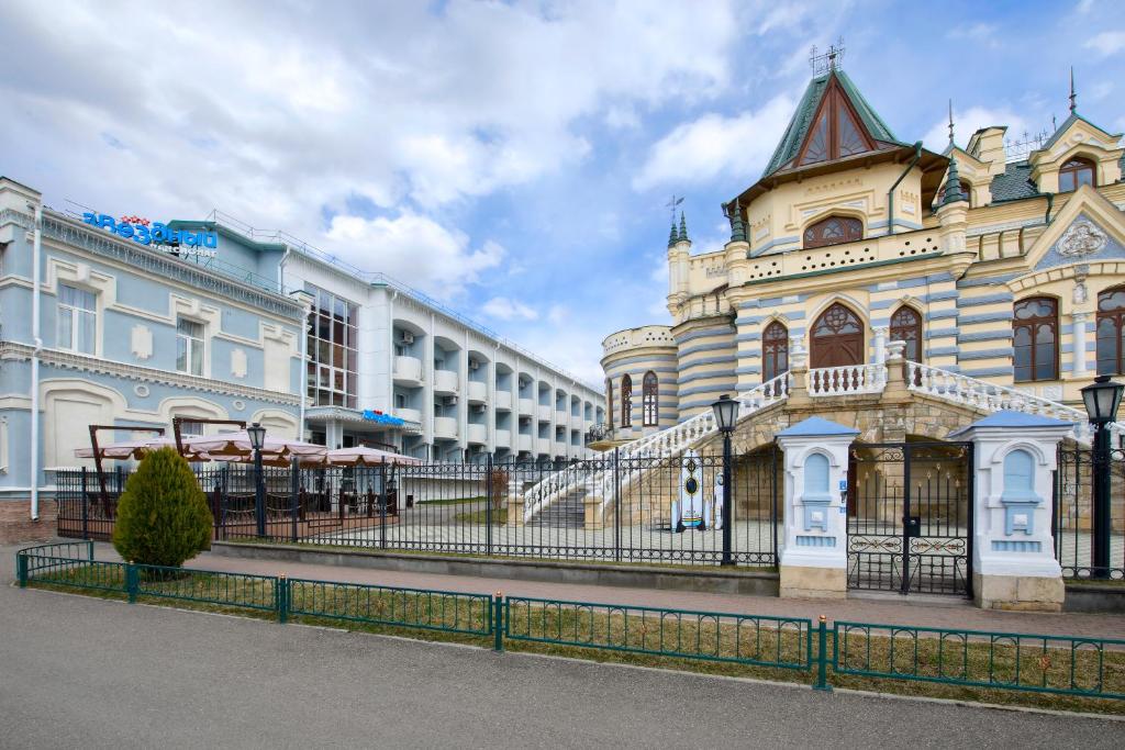 Изображение галереи
